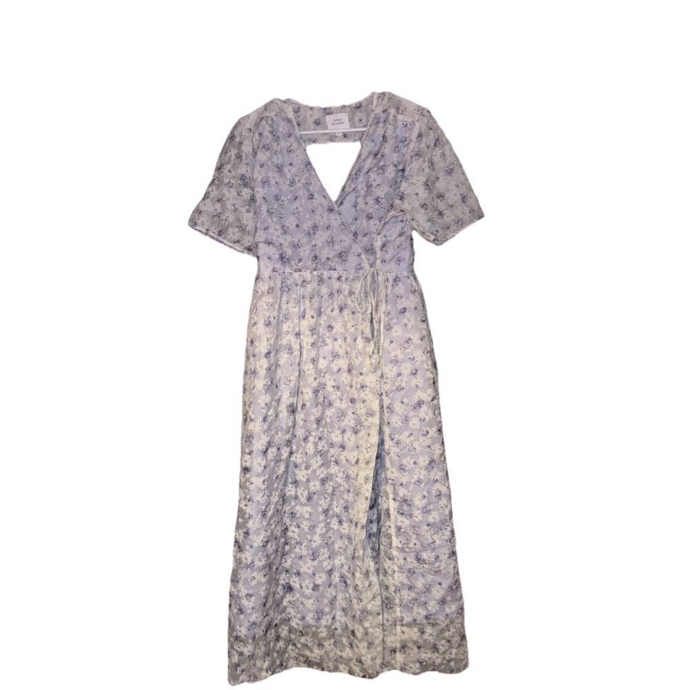 Things Between Women’s Large Floral Mesh Wrap Midi Dress – Lilac/Off-White